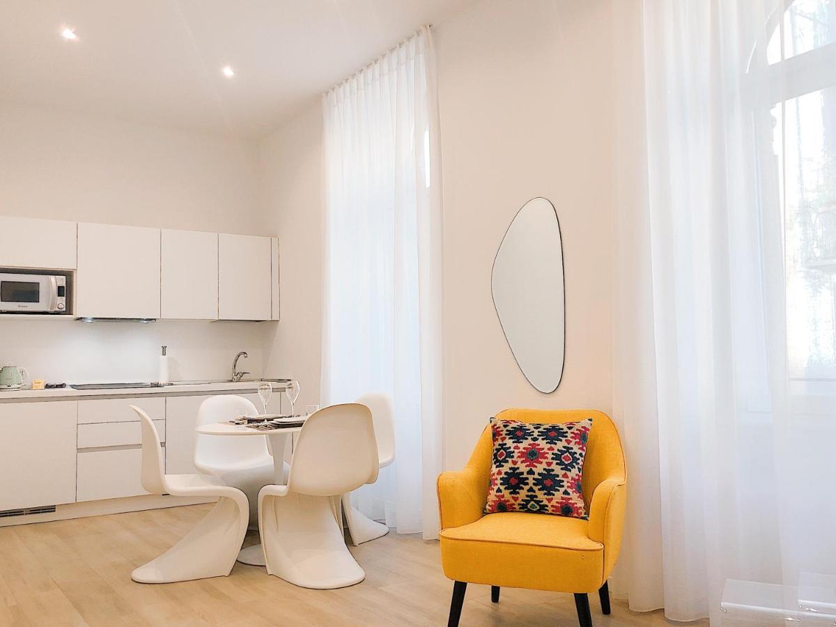 Leoncino Suite เวโรนา ภายนอก รูปภาพ